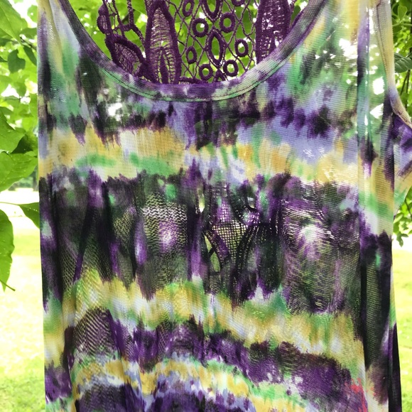 Semi sheer tie dyed crocheted back tank - Picture 11 of 14